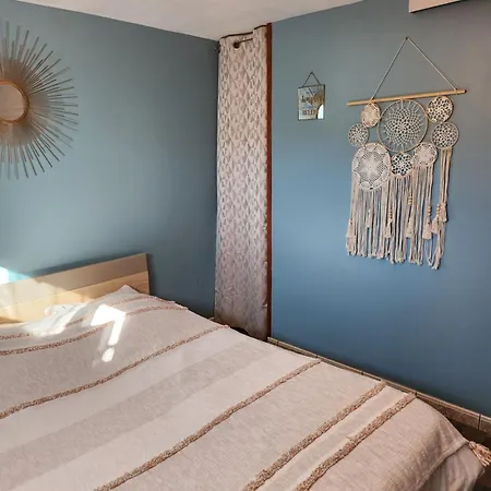 Homestay La Du Moulin De Madame